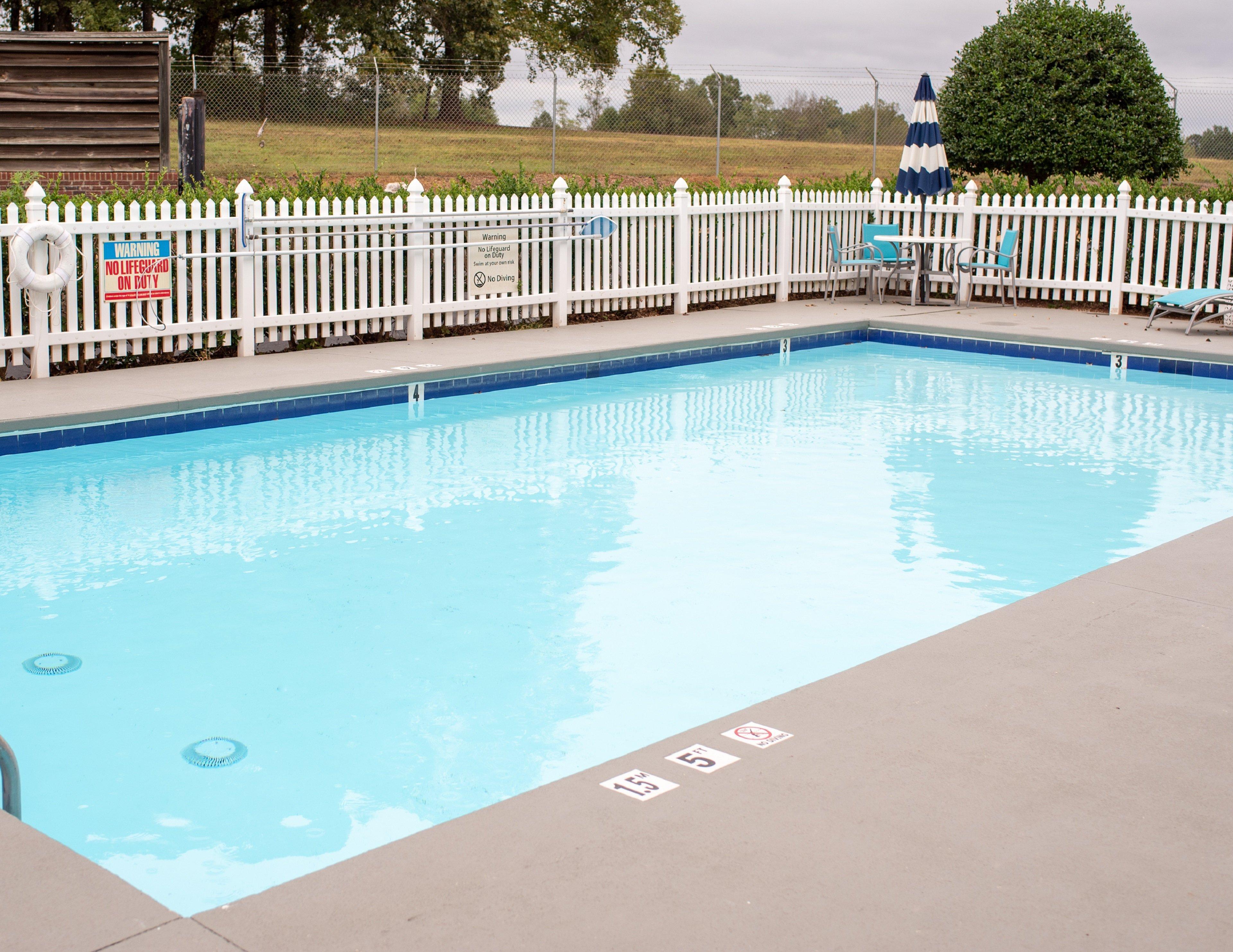 Holiday Inn Express Hotel & Suites Conover - Hickory Area By Ihg Exterior photo